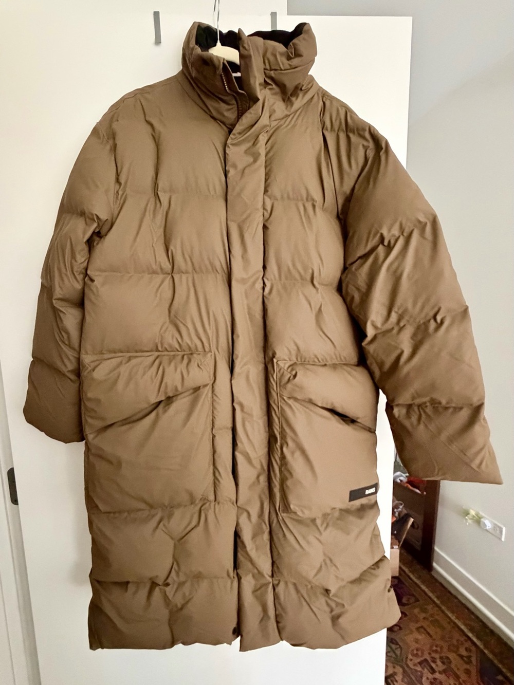 Brand New RAINS Weatherproof Puffer Coat - Army Green Women’s Large